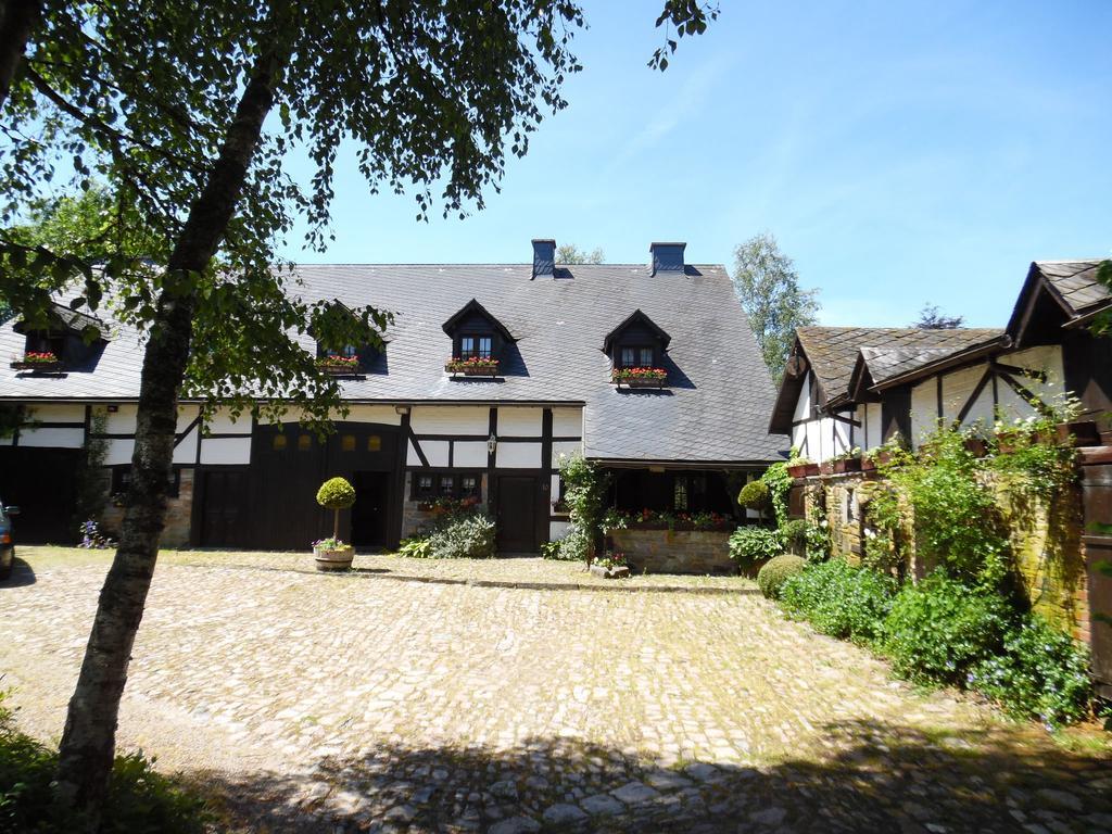 Cozy Cottage In Malmedy With Large Garden المظهر الخارجي الصورة