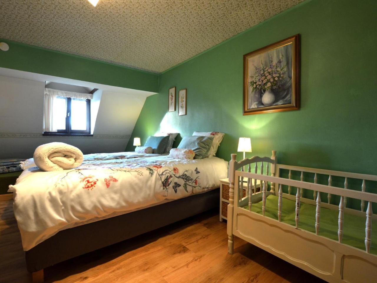 Cozy Cottage In Malmedy With Large Garden المظهر الخارجي الصورة